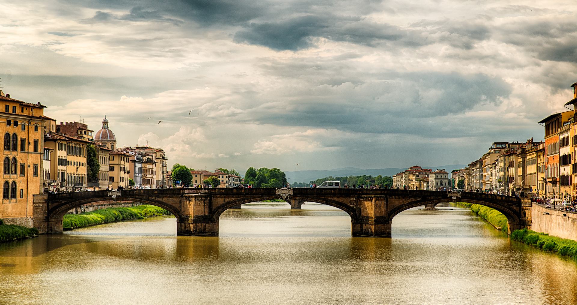 stories/2016-06-30-bridges-of-florence