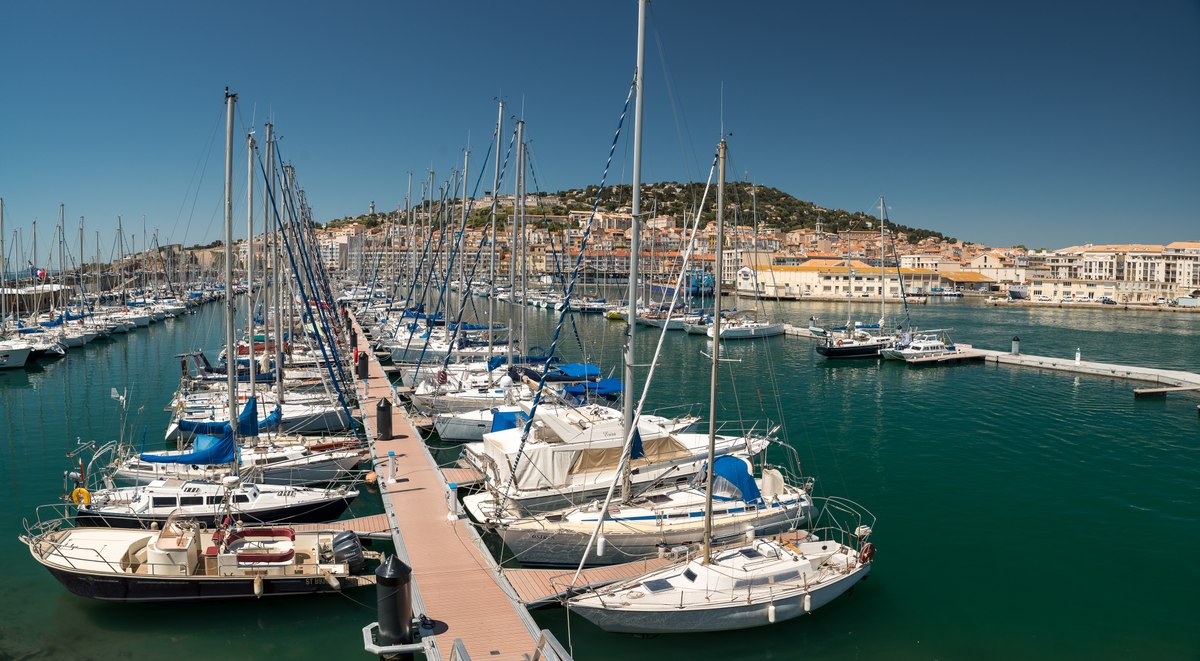 Sete harbour