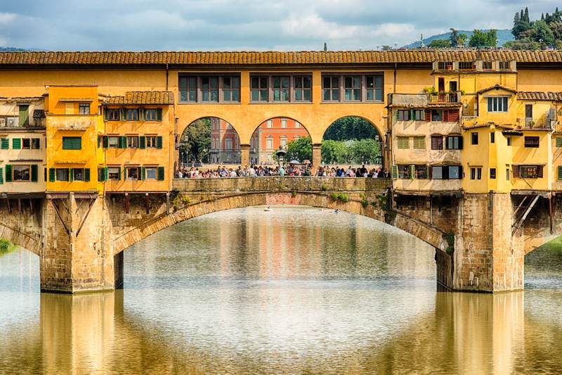 Ponte Vecchio arch