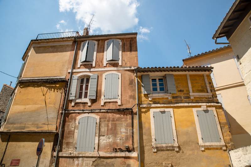 Arles architecture